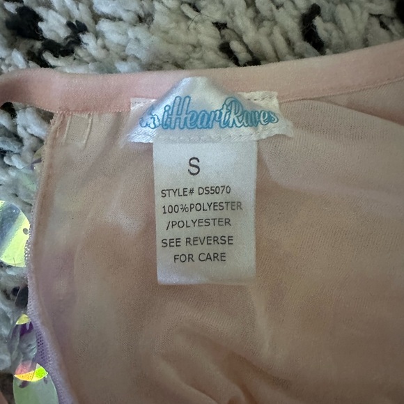 Sequin top - Picture 2 of 3